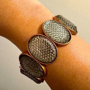 ⚜️3 for $30⚜️ Rose Gold Tone Stretch Bracelet (Vintage, Retro, Acrylic)